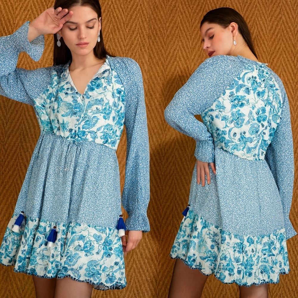 House of Harlow 1960 Blue and White paisley Dress bohemian flowy boho chic